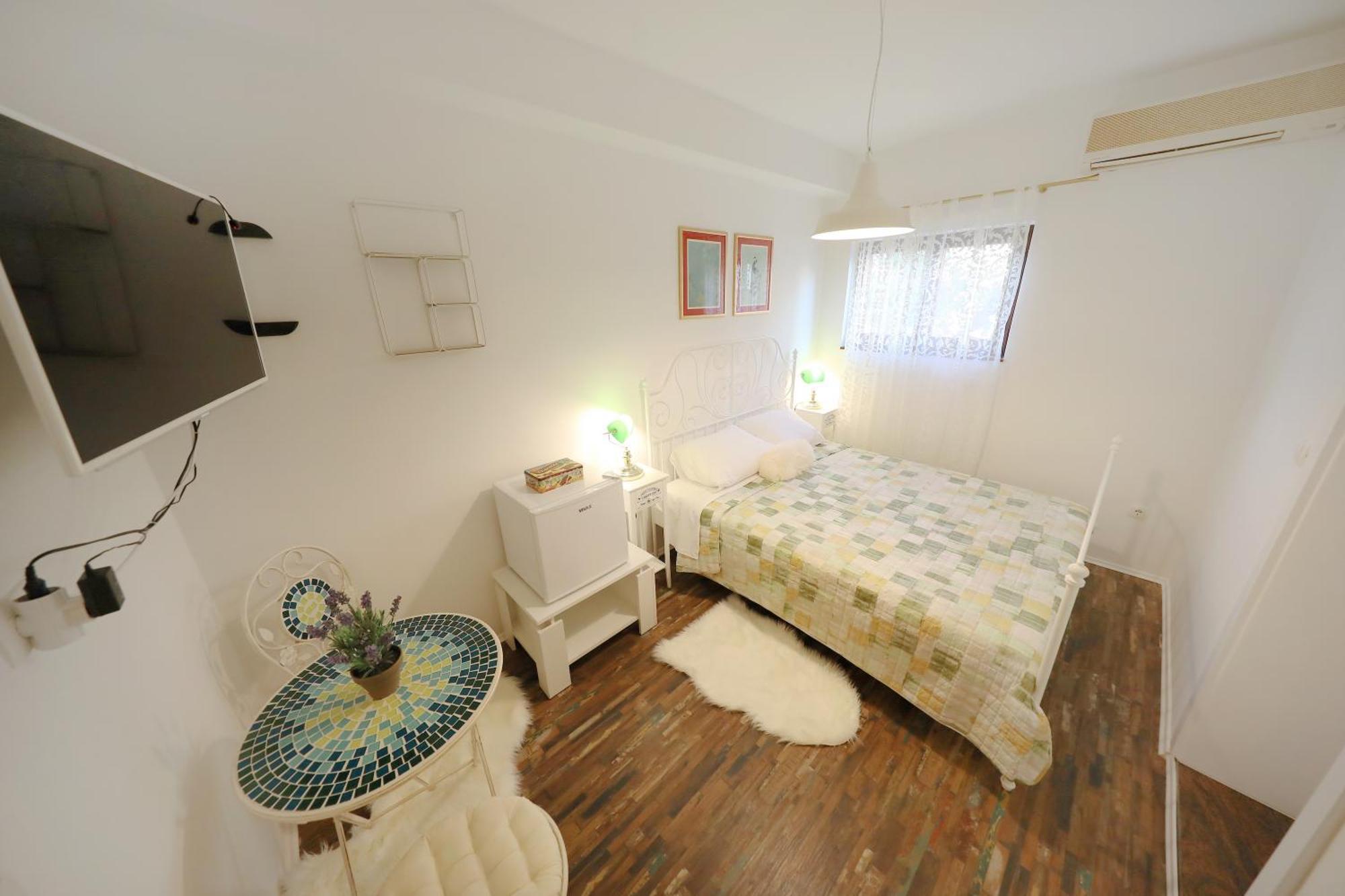 Apartments And A Room Ina 扎达尔 外观 照片